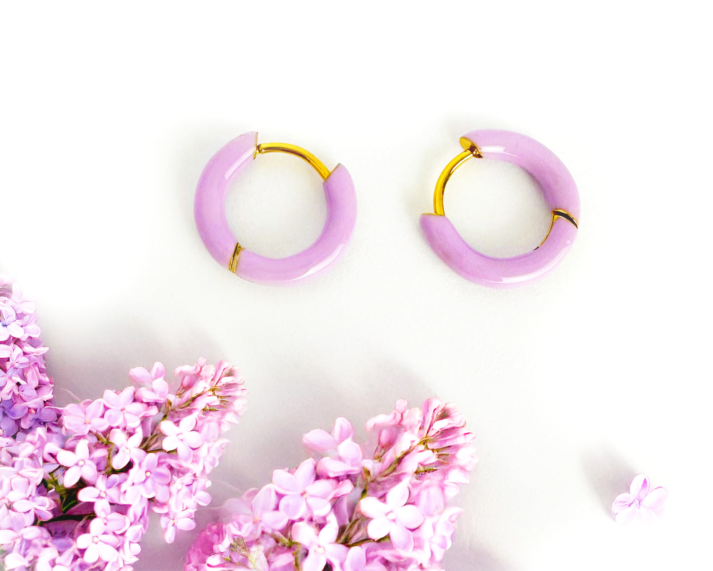PURPLE HUGGIE HOOPS
