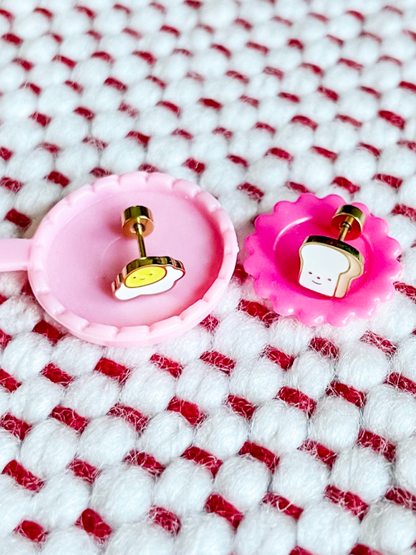 EGG AND TOAST STUD EARRINGS
