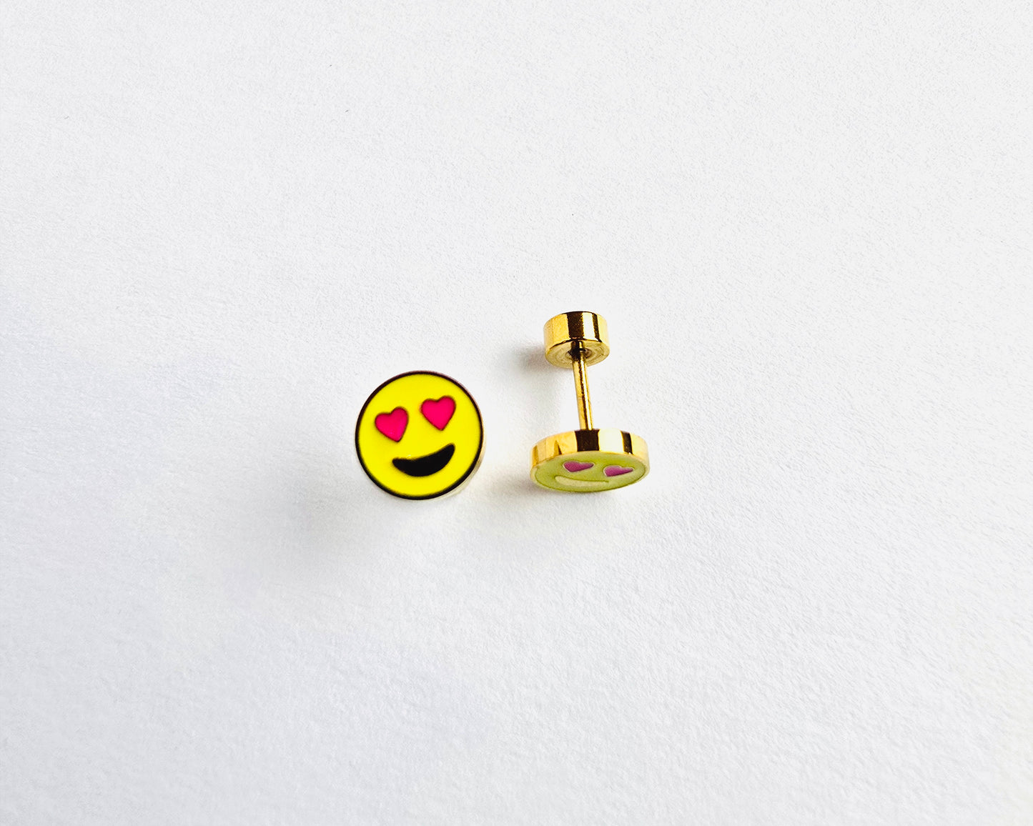 HEART EYE EMOJI STUD EARRINGS