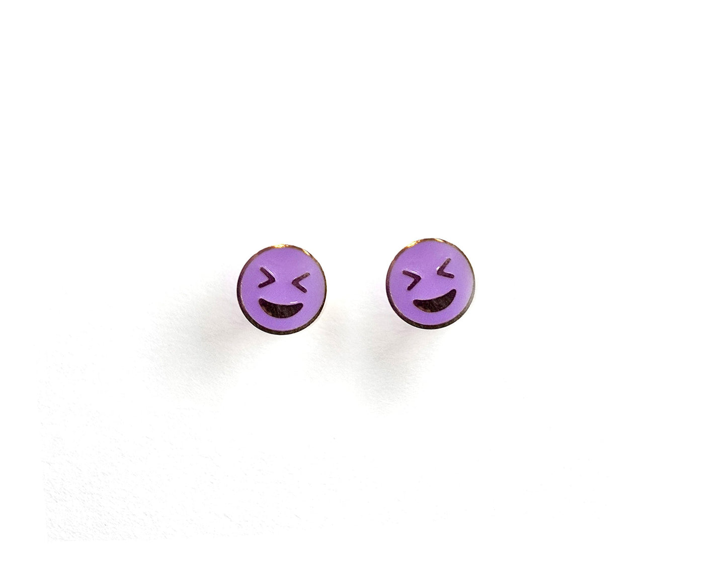 EXCITED EMOJI STUD EARRINGS