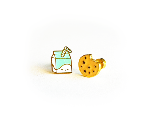 COOKIE AND MILK STUD EARRINGS