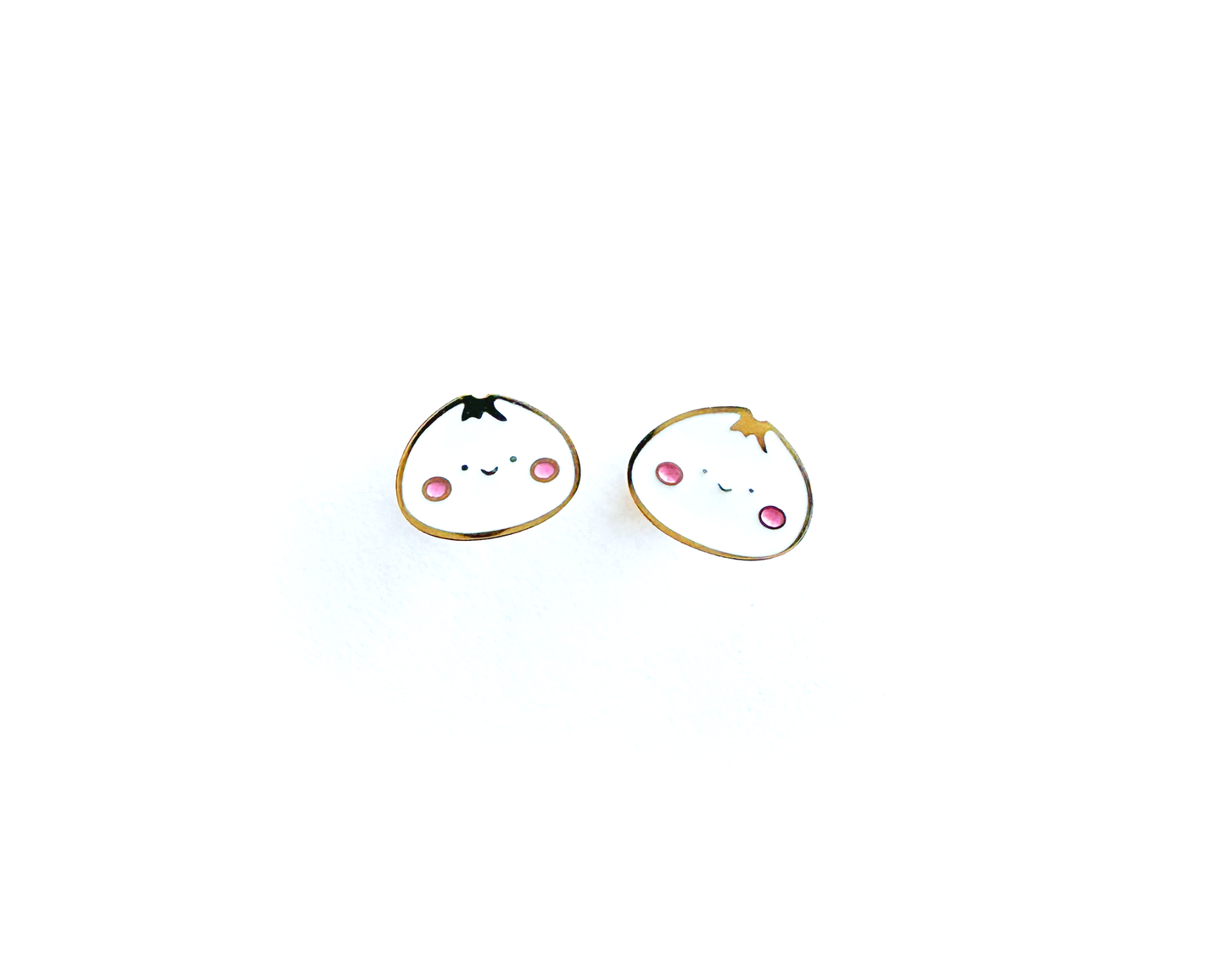 DUMPLING STUD EARRINGS