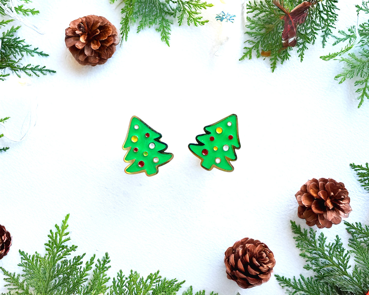 CHRISTMAS TREE STUD EARRINGS