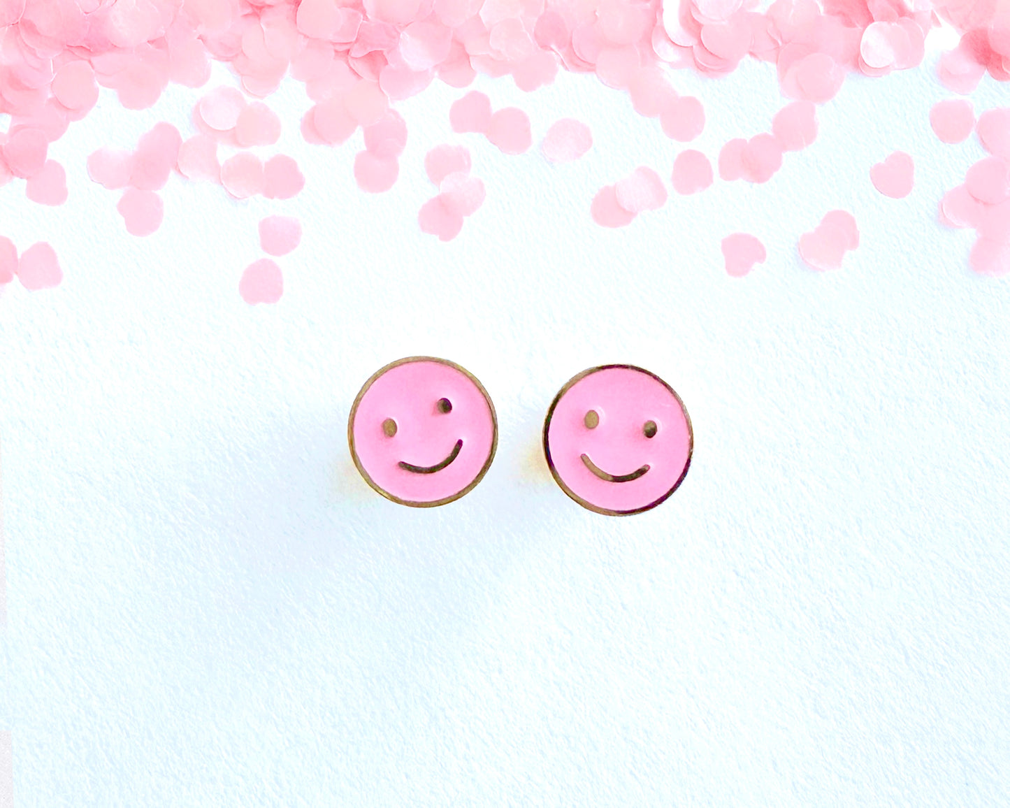 SMILE EMOJI STUD EARRINGS