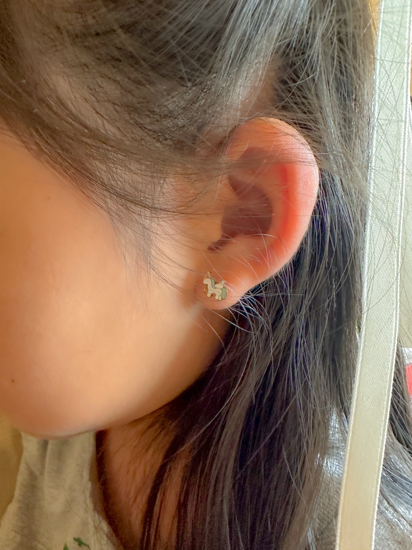 UNICORN STUD EARRINGS