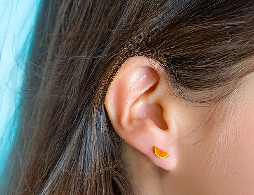 ORANGE STUD EARRINGS